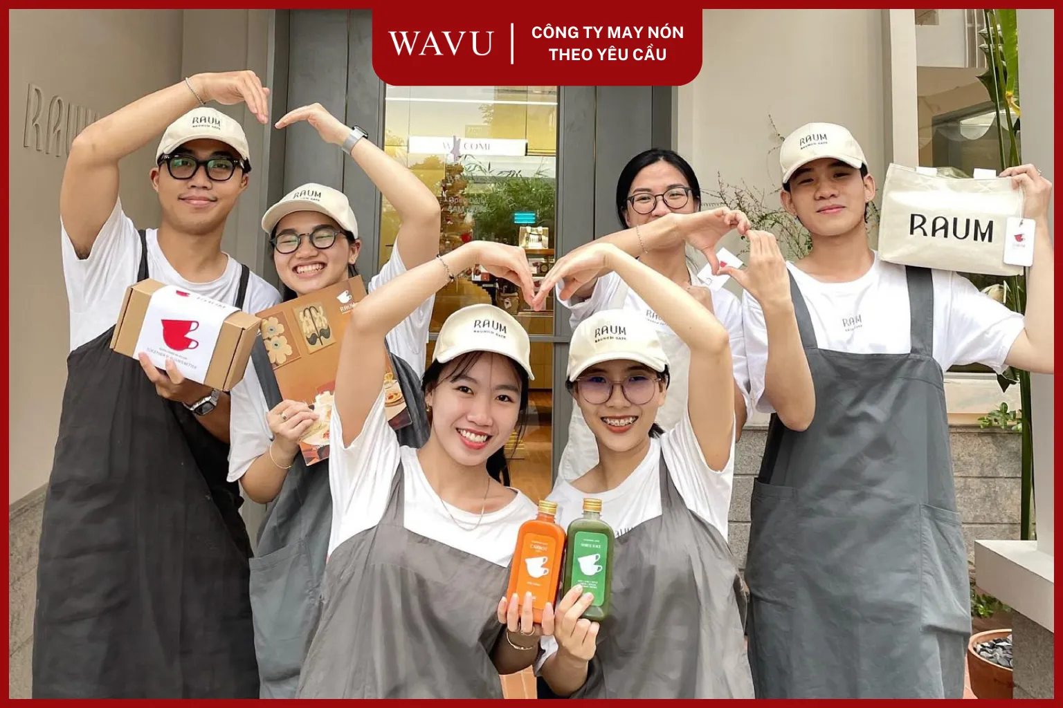 C&ocirc;ng ty may n&oacute;n nh&acirc;n vi&ecirc;n qu&aacute;n c&agrave; ph&ecirc;