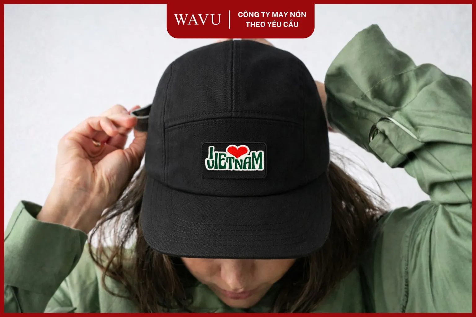 May n&oacute;n d&aacute;n sticker theo y&ecirc;u cầu