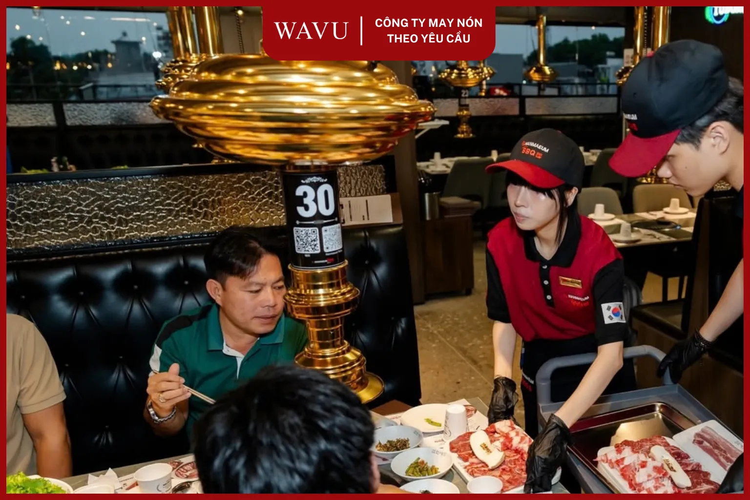 N&oacute;n đồng phục nh&acirc;n vi&ecirc;n F&B